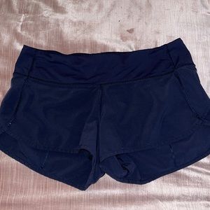 lululemon shorts size 4